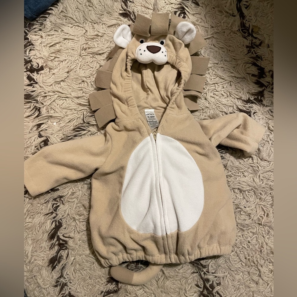 Baby lion costume jacket